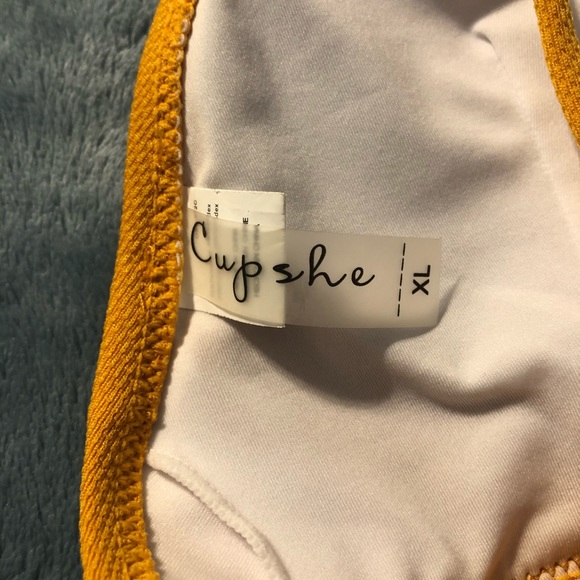 Cupshe bikini top - Picture 4 of 10